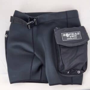 Neoprene pants with Cordura pockets
